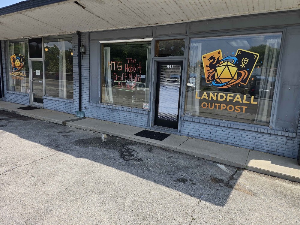 Landfall Outpost, tienda de TCG en Newport