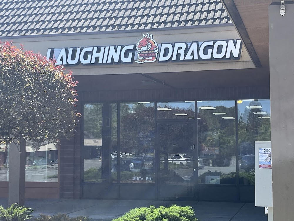 Laughing Dragon MTG, tienda de TCG en Issaquah