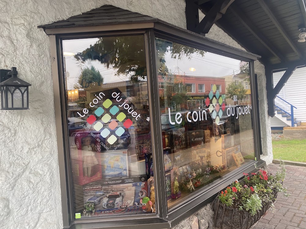 Le Coin Du Jouet, tienda de TCG en Mont-Tremblant