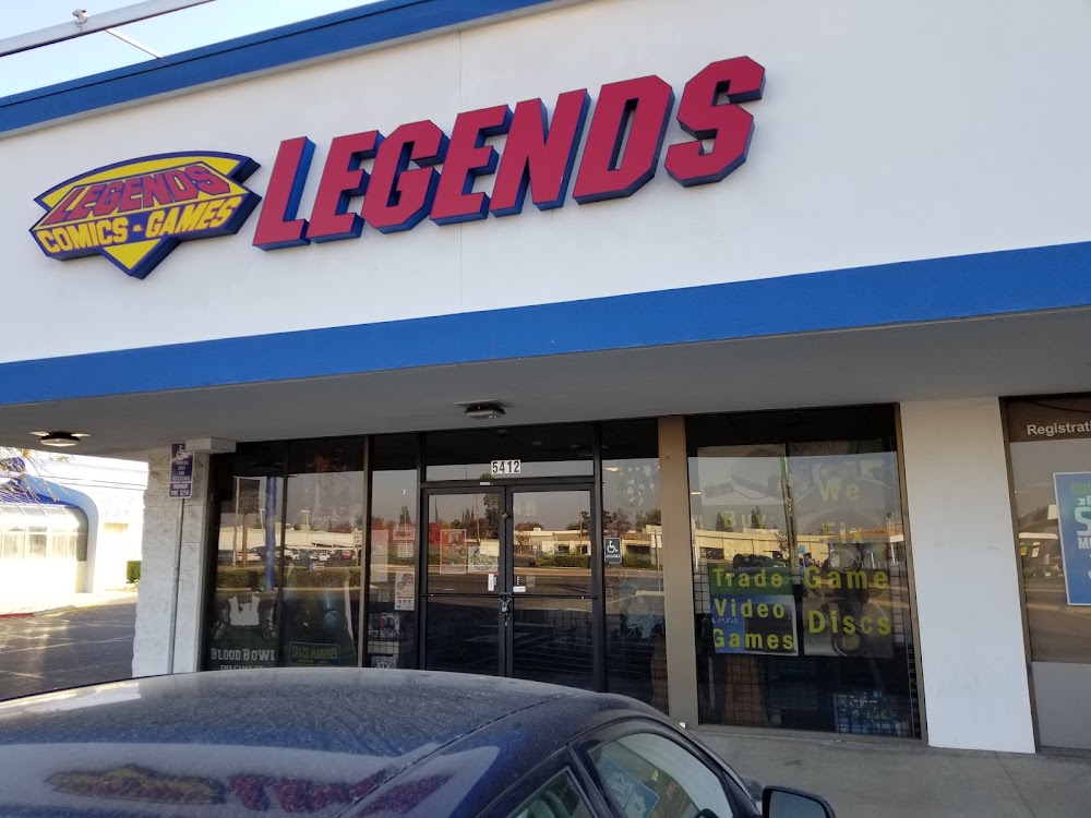 Legends Comics and Games, tienda de TCG en Fresno