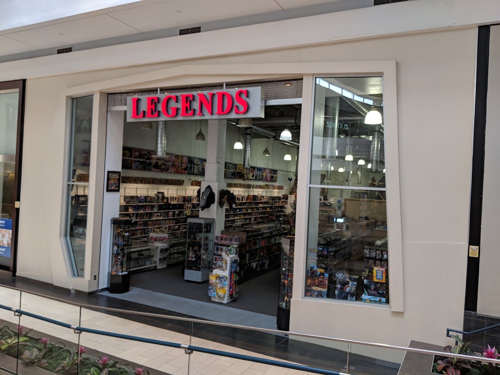 Legends Comics & Games Eastridge(Formerly Valley Fair), tienda de TCG en San Jose