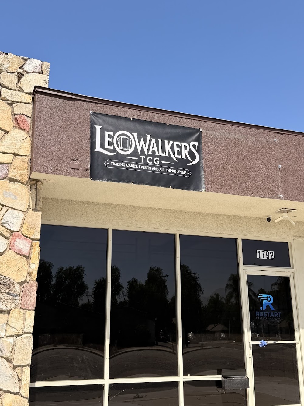 Leowalkers TCG, tienda de TCG en San Bernardino