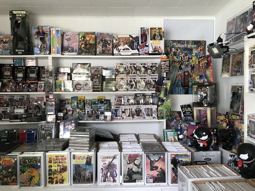 Les comics à Roch, tienda de TCG en Mont-Tremblant