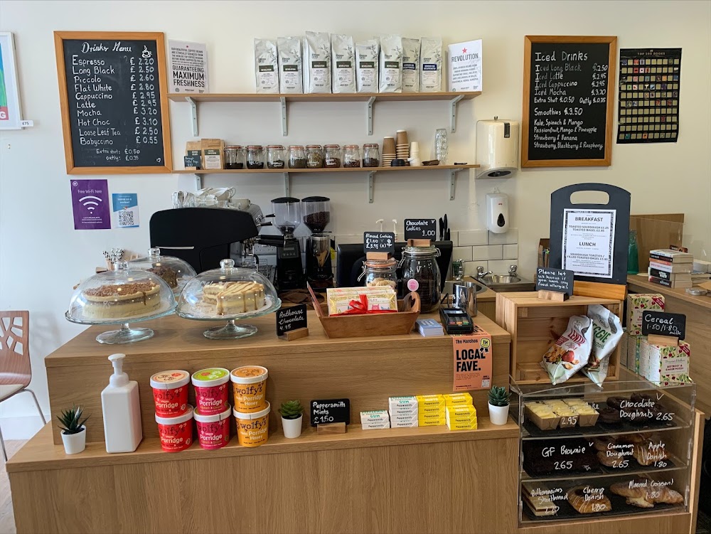 Lionsheart Bookshop and Cafe, tienda de TCG en Woking
