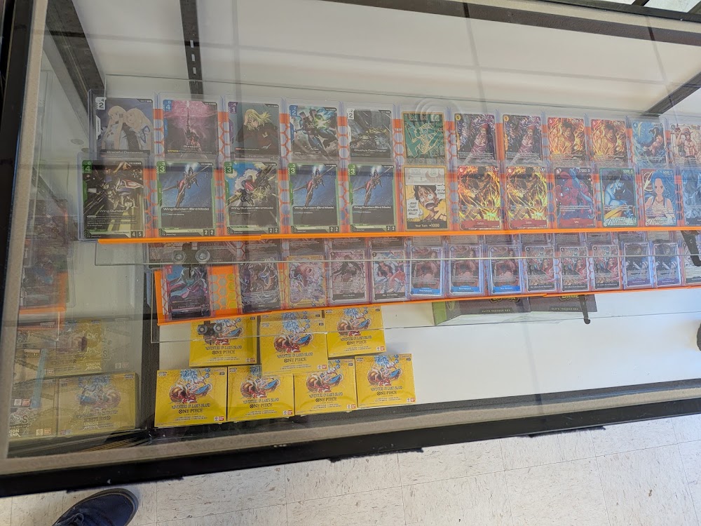 Looking Glass Games, tienda de TCG en South Milwaukee