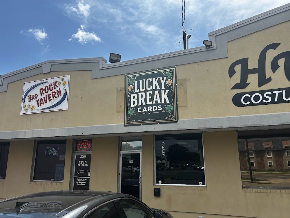 Lucky Break Cards & Collectibles, tienda de TCG en Kenner