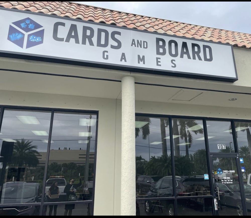 Madcards, tienda de TCG en Davie