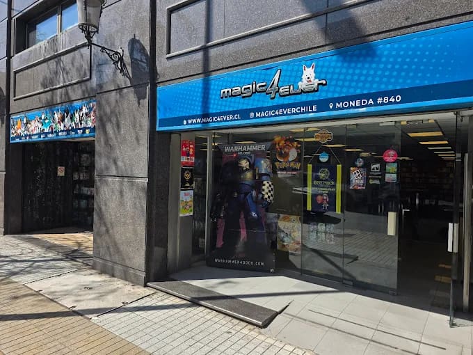 Magic4ever, a TCG store in Santiago