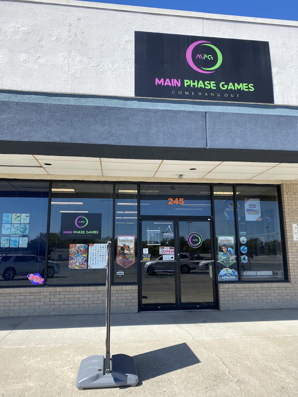 Main Phase Games, tienda de TCG en Mount Sterling