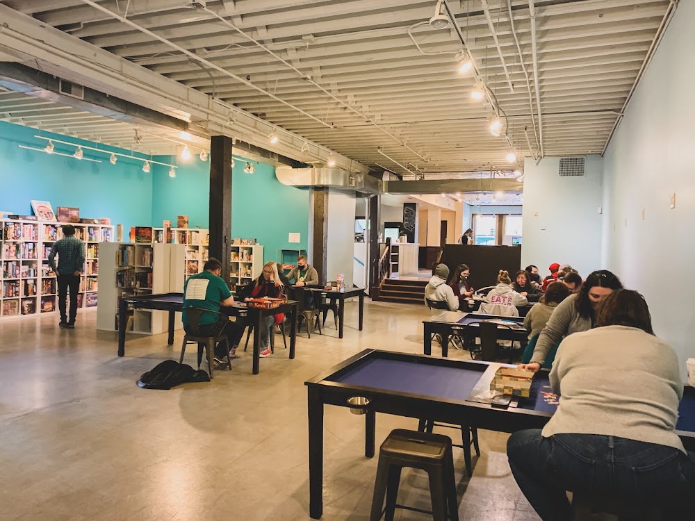 Mana Games Café, tienda de TCG en Lincoln