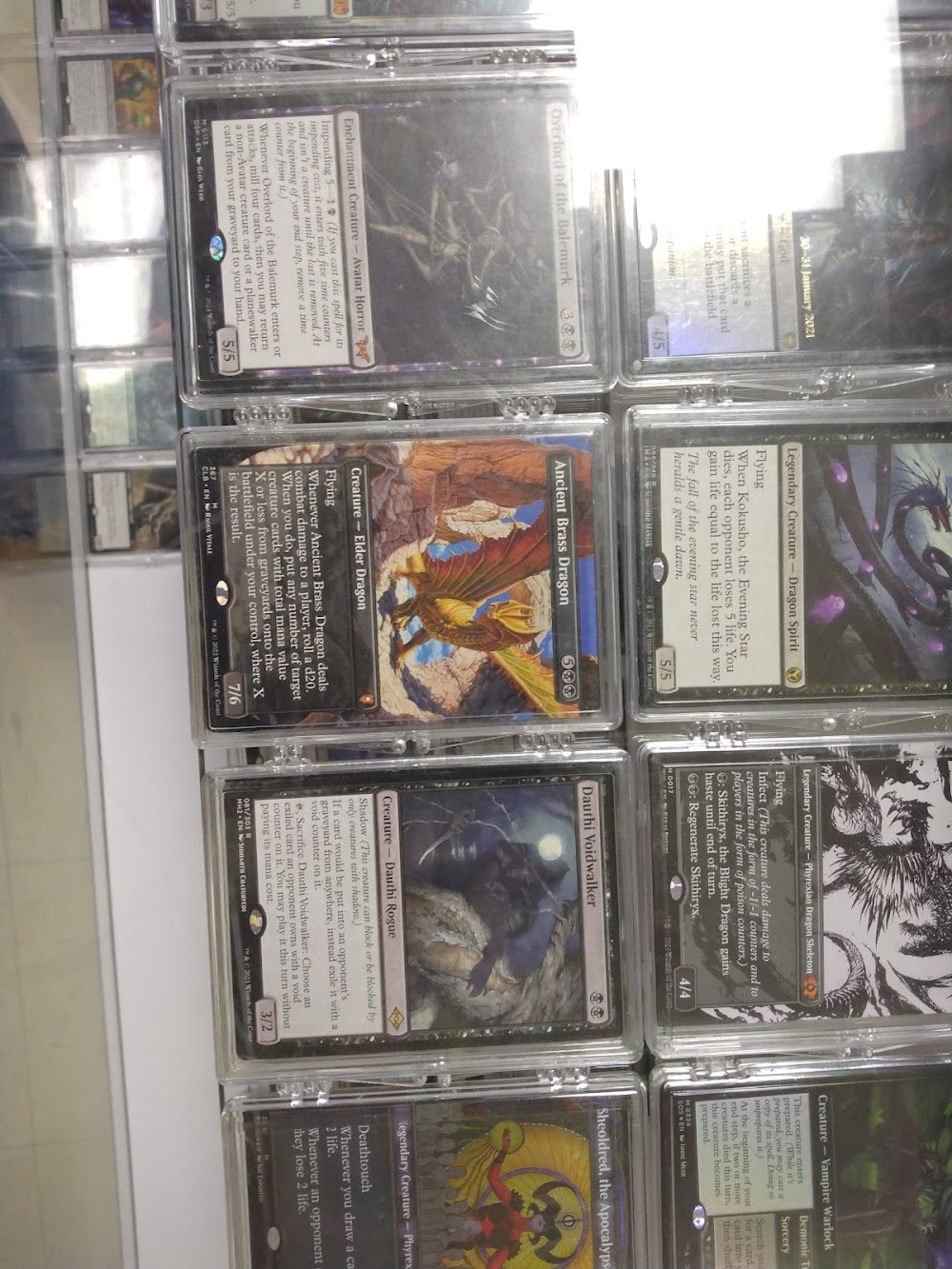 Mana Vault Casual Games and Collectibles LLC, tienda de TCG en Wichita