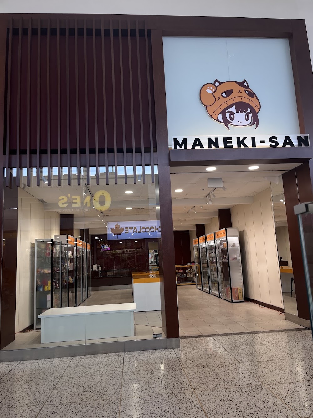 MANEKI-SAN, tienda de TCG en Toronto