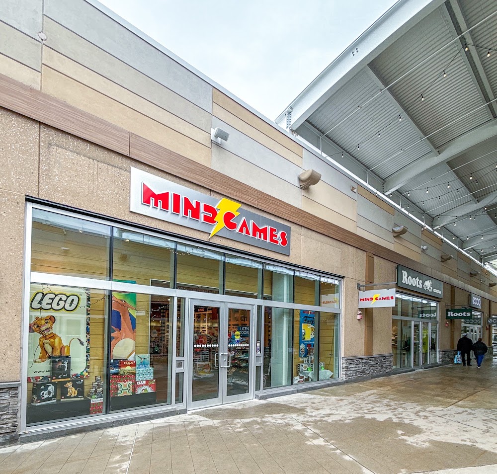 Mind Games Outlet Collection at Niagara, tienda de TCG en Niagara-on-the-Lake