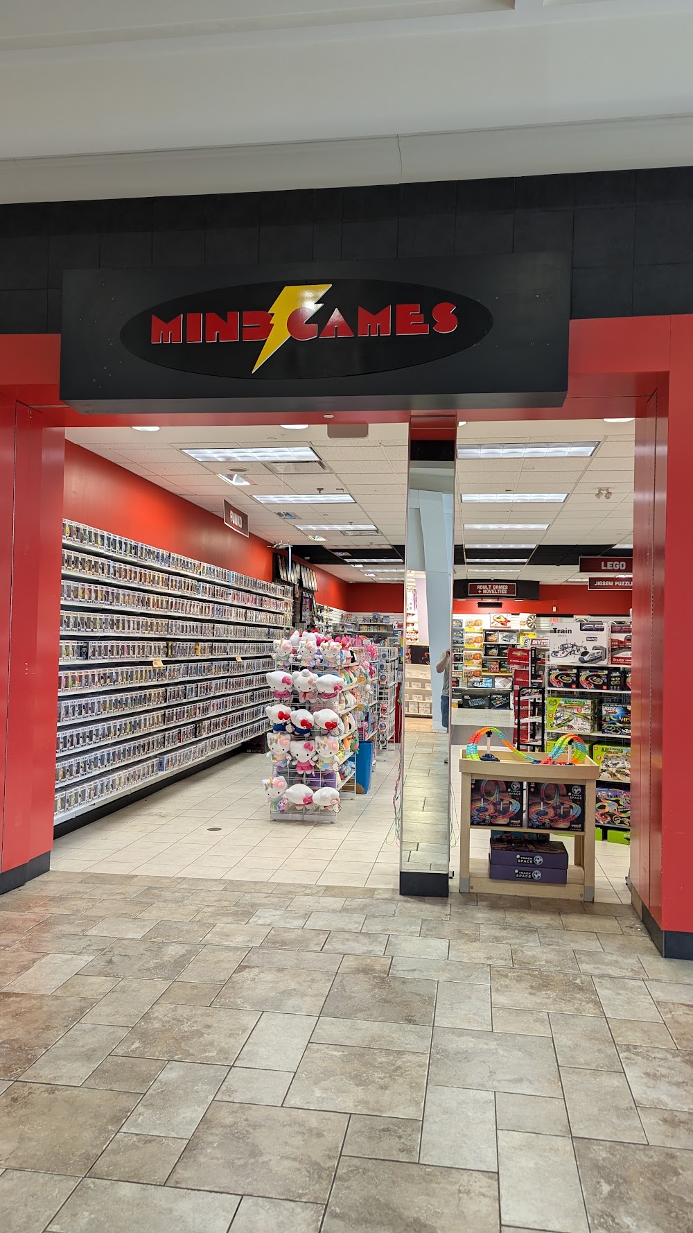 Mind Games PET, tienda de TCG en Peterborough