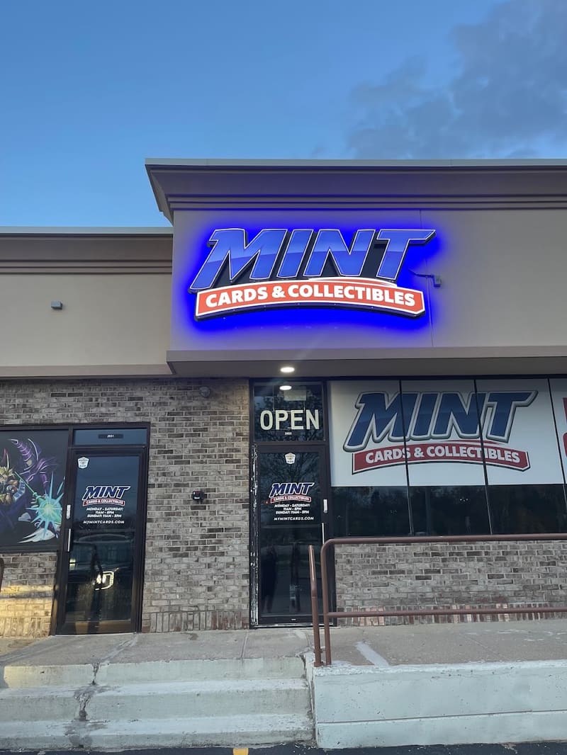 Mint Cards & Collectibles, tienda de TCG en Orion Township