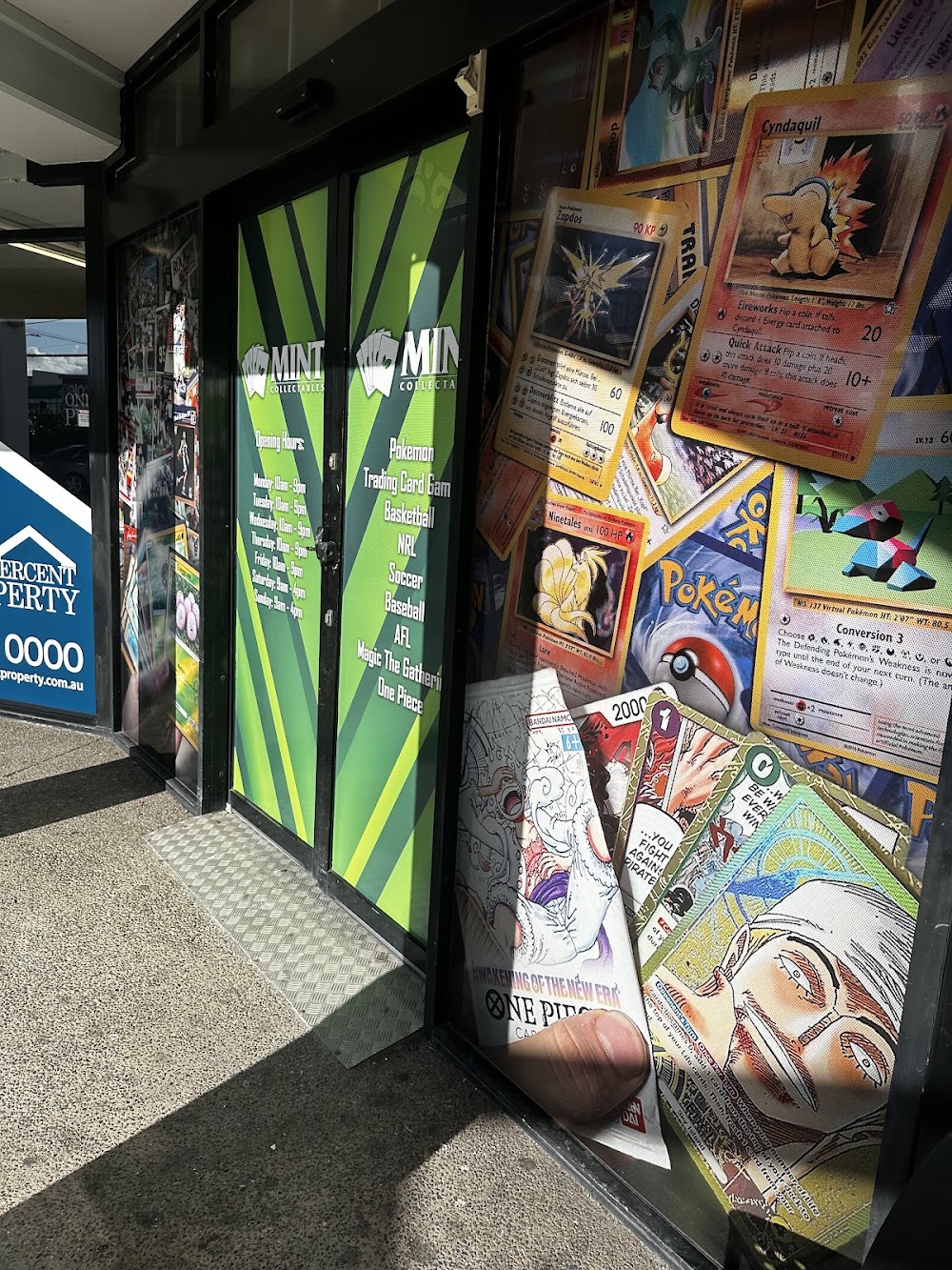 MINT COLLECTABLES KEDRON, tienda de TCG en Brisbane