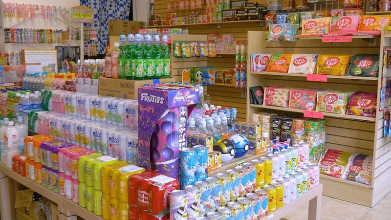 MOMOKO, a TCG store in Brantford