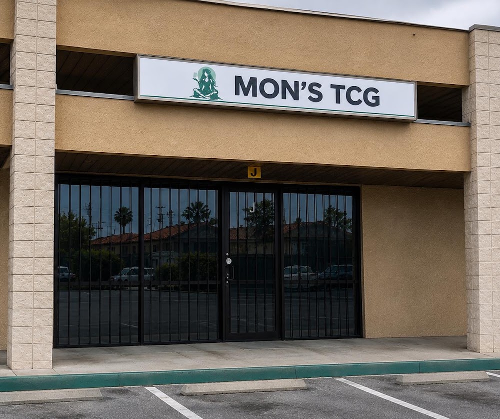 Mon's TCG, tienda de TCG en Santa Ana