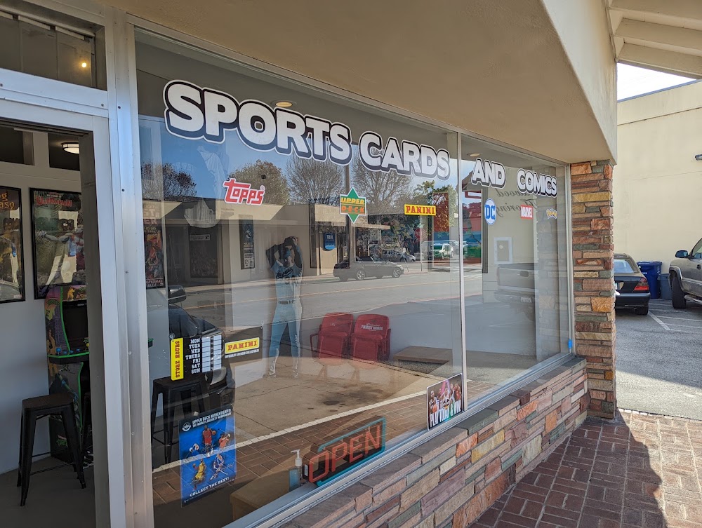 Monterey Bay Collectors Lounge, tienda de TCG en Monterey