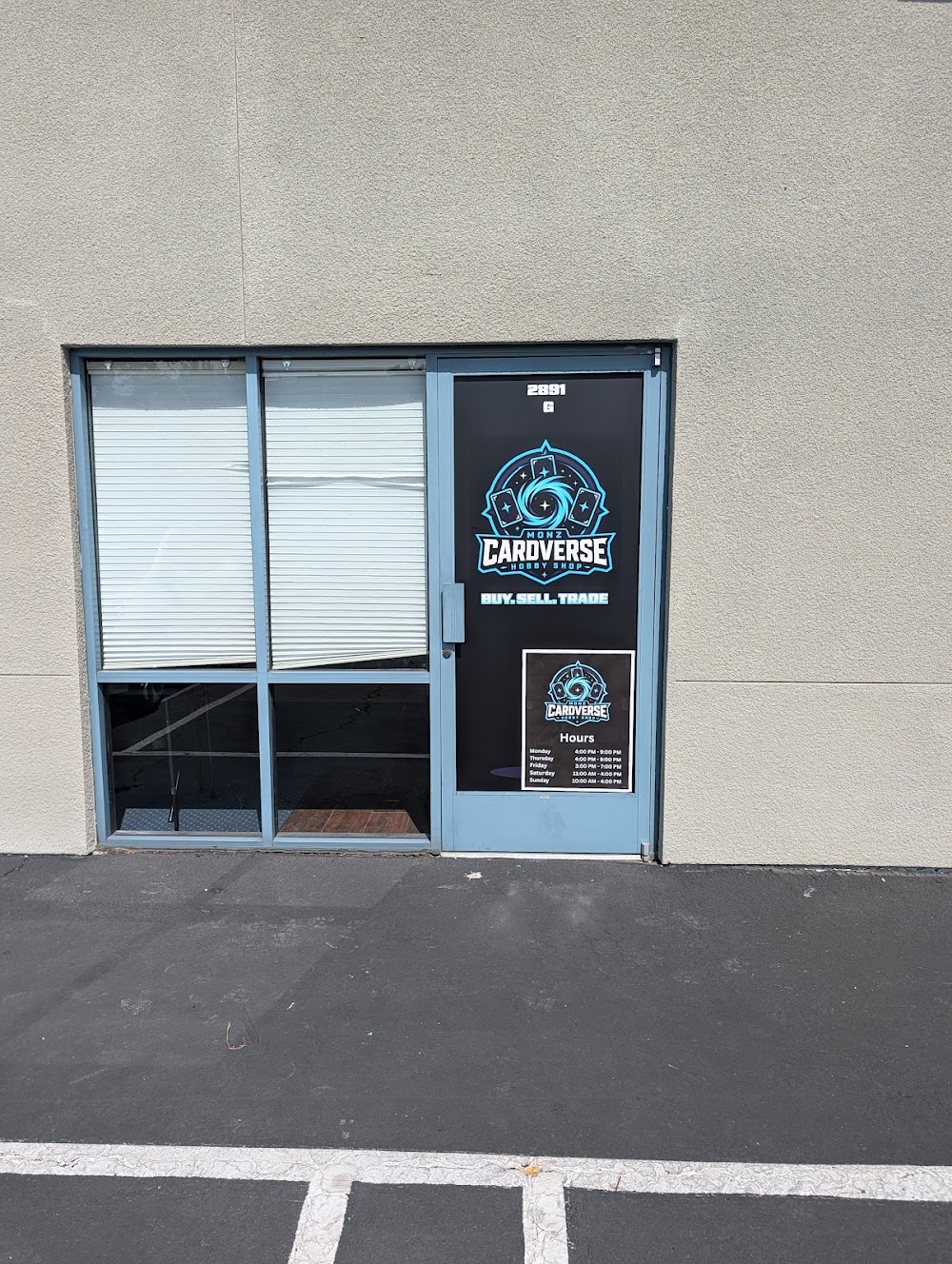 Monz Cardverse, tienda de TCG en El Cajon