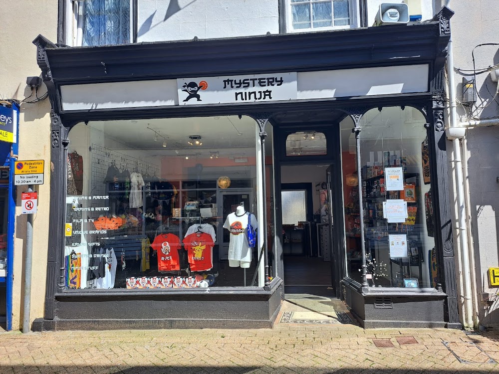 Mystery Ninja, tienda de TCG en Liskeard