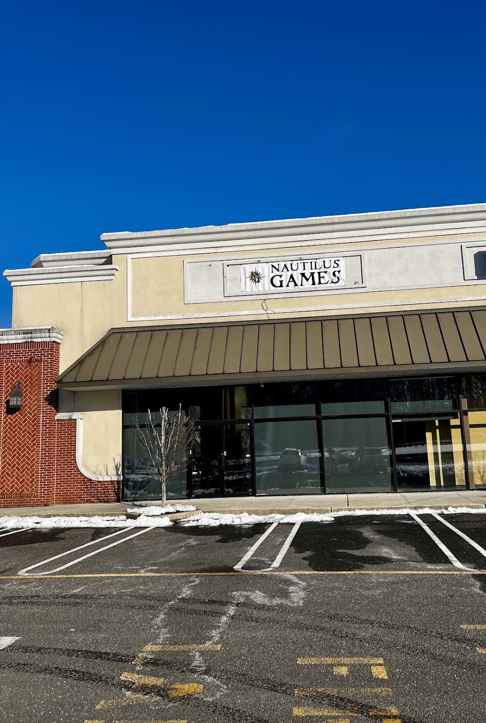 Nautilus games, tienda de TCG en Ocean Township