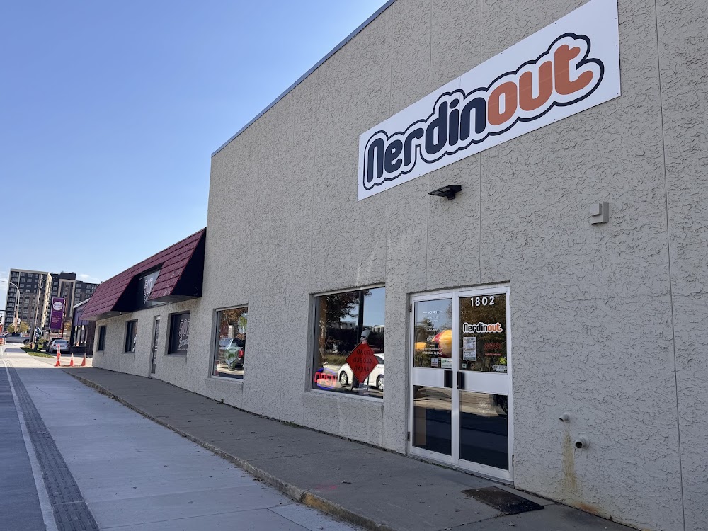 NerdinOut, tienda de TCG en Rochester