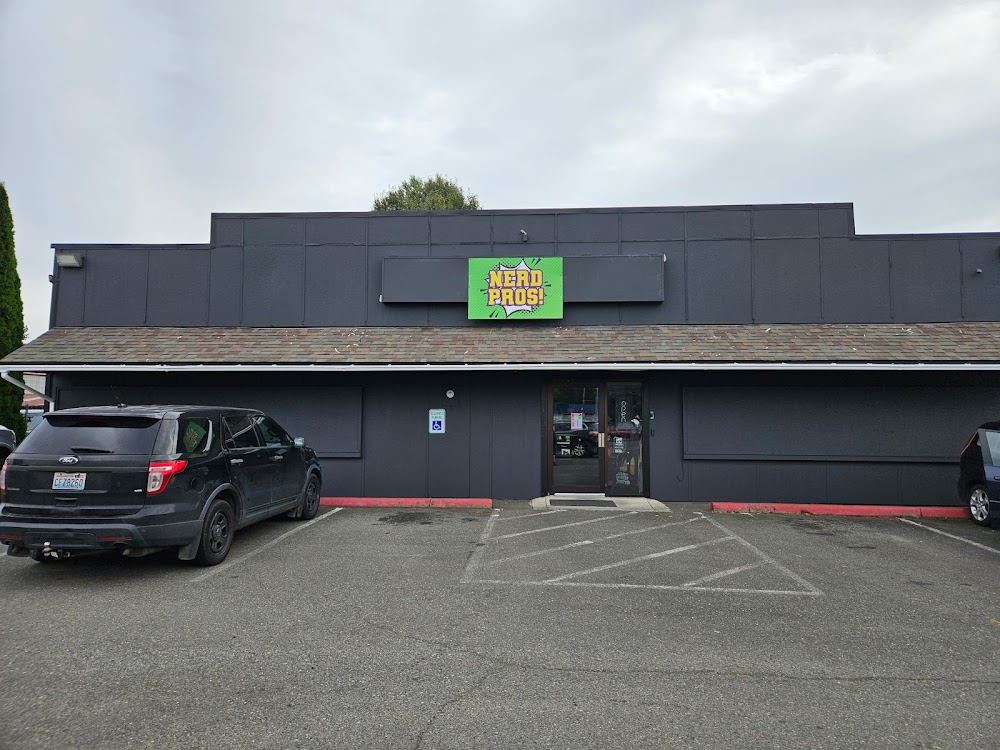 NerdPros!, tienda de TCG en Centralia
