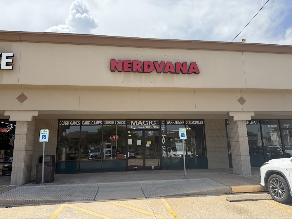 Nerdvana Cards and Collectables, tienda de TCG en Webster