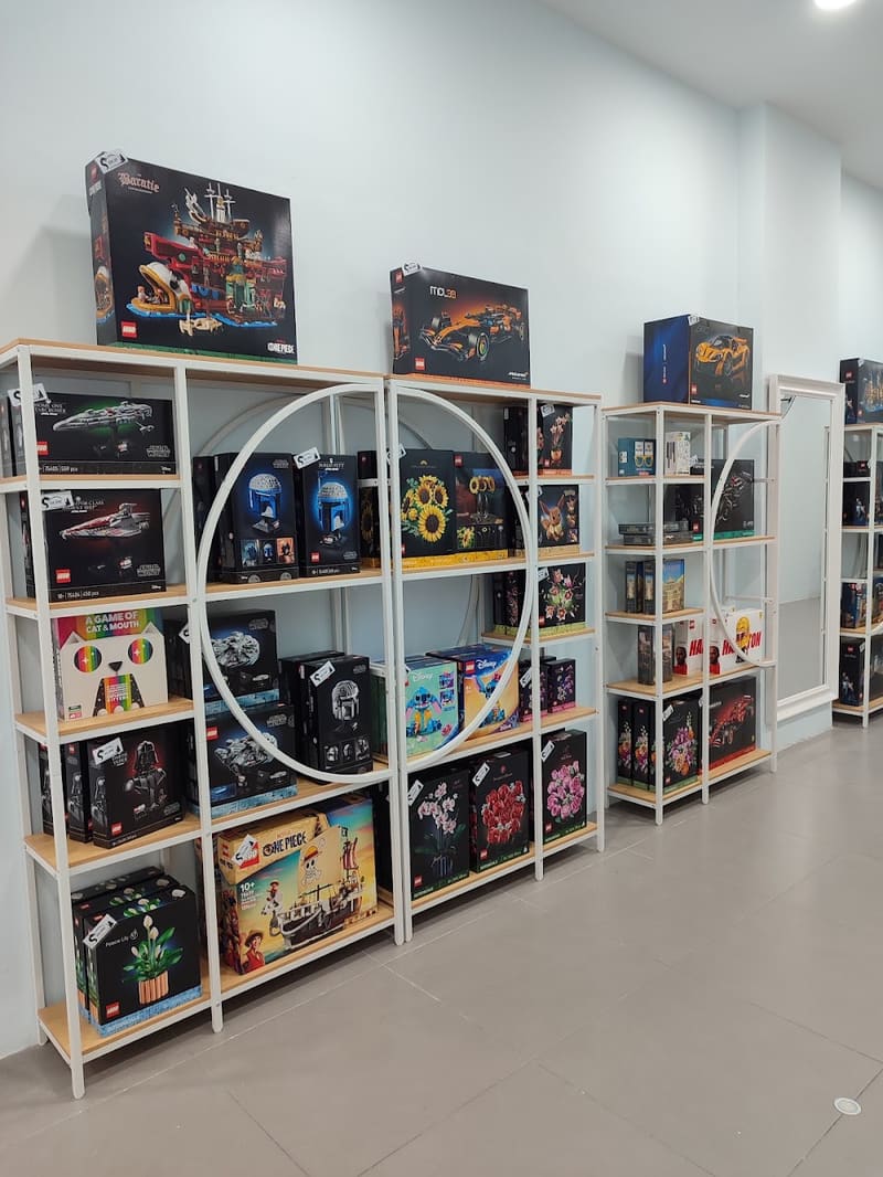 O Cubil do Friki, a TCG store in Ourense