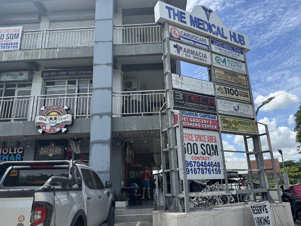 ONE FEAST CAFE + HOBBY SPACE