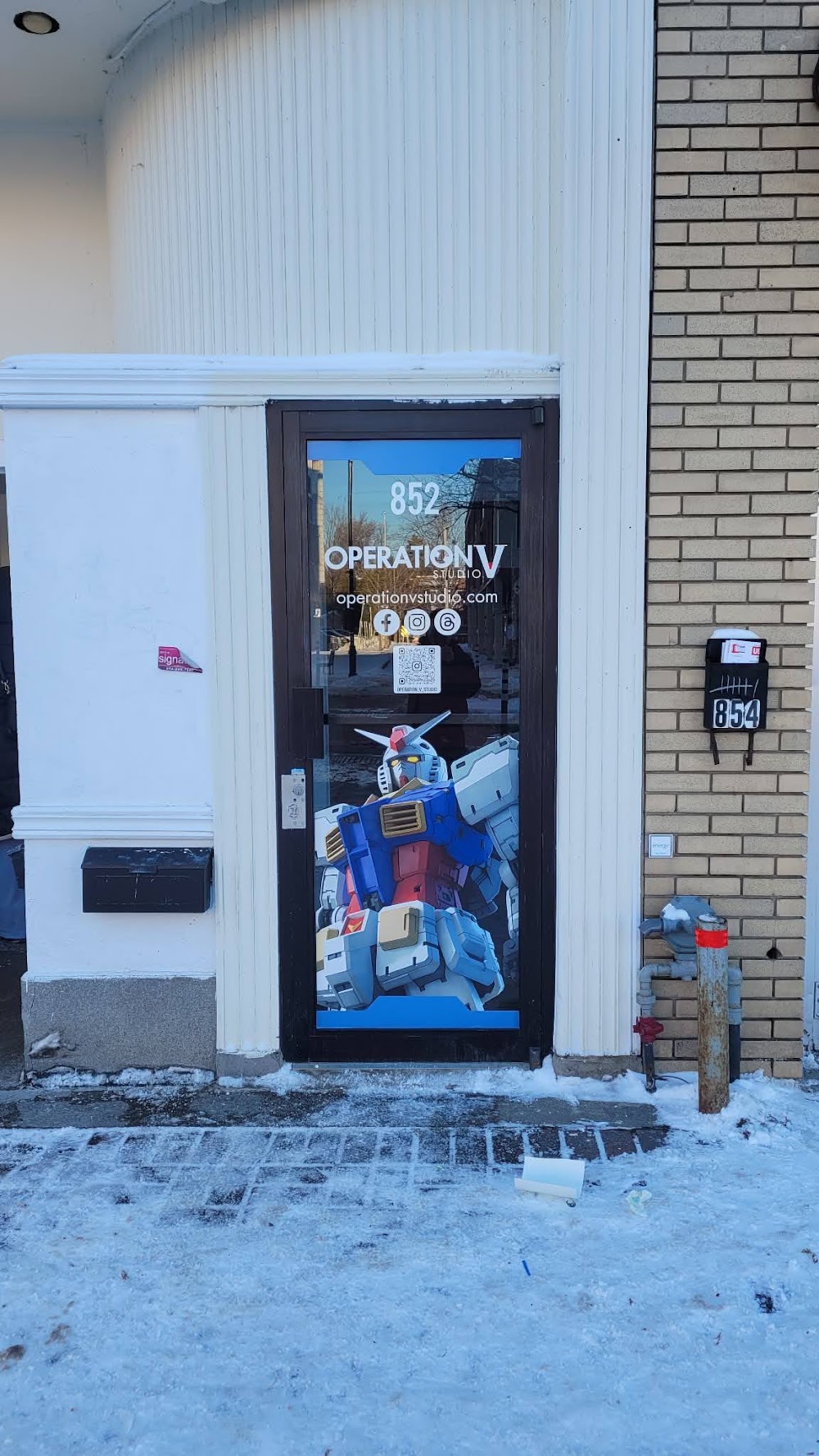 Operation V Studio, tienda de TCG en Montreal