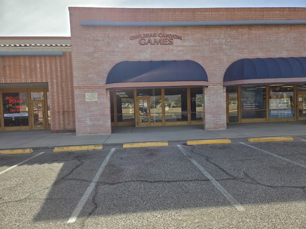 Owlbear Canyon Games, tienda de TCG en Tucson