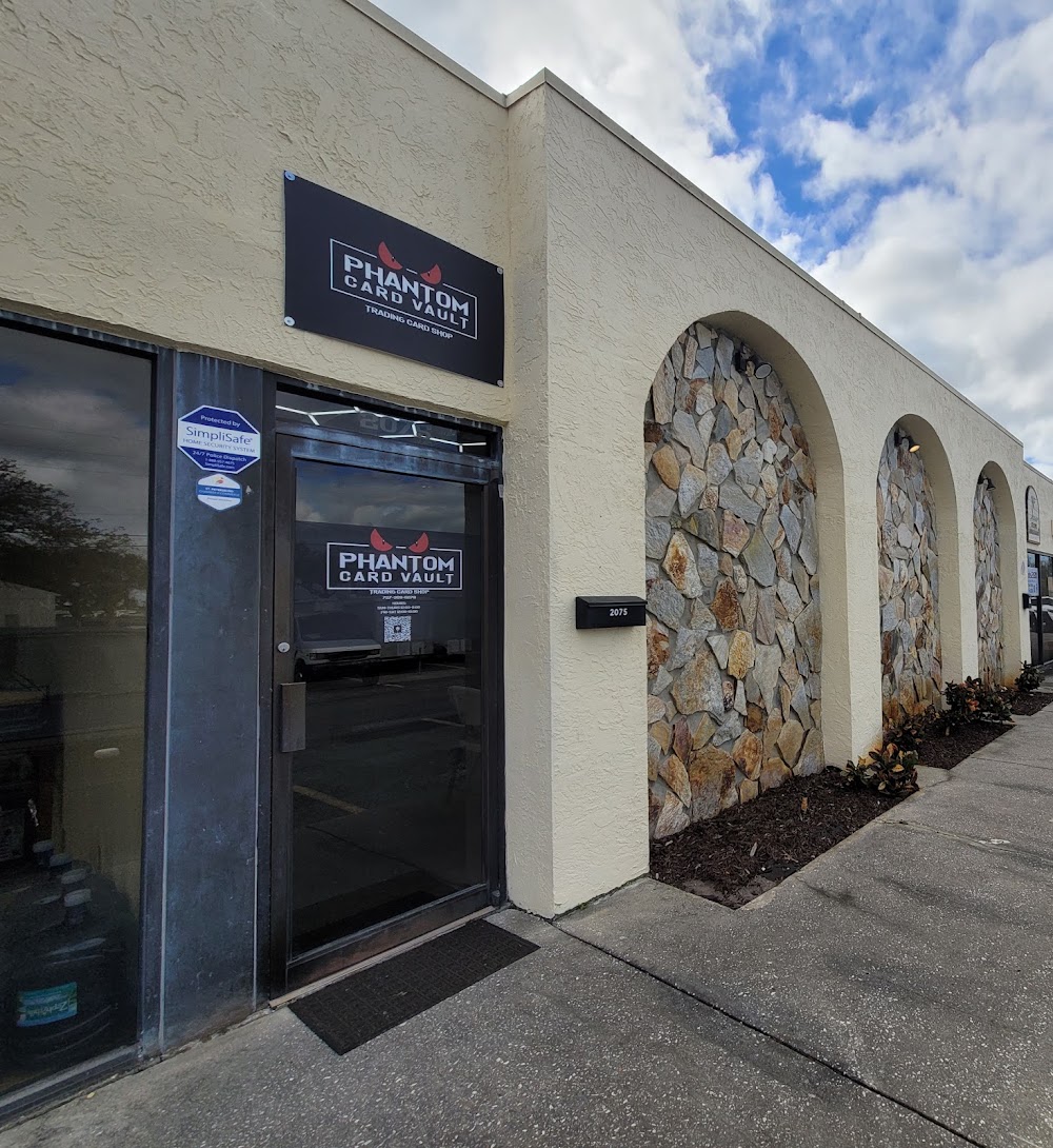 Phantom Card Vault, tienda de TCG en Clearwater