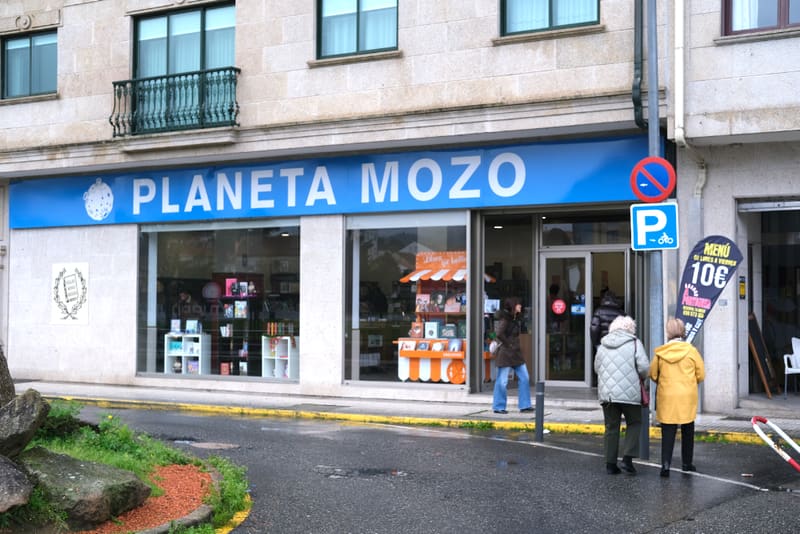 Planeta Mozo, a TCG store in Vilagarcía de Arousa