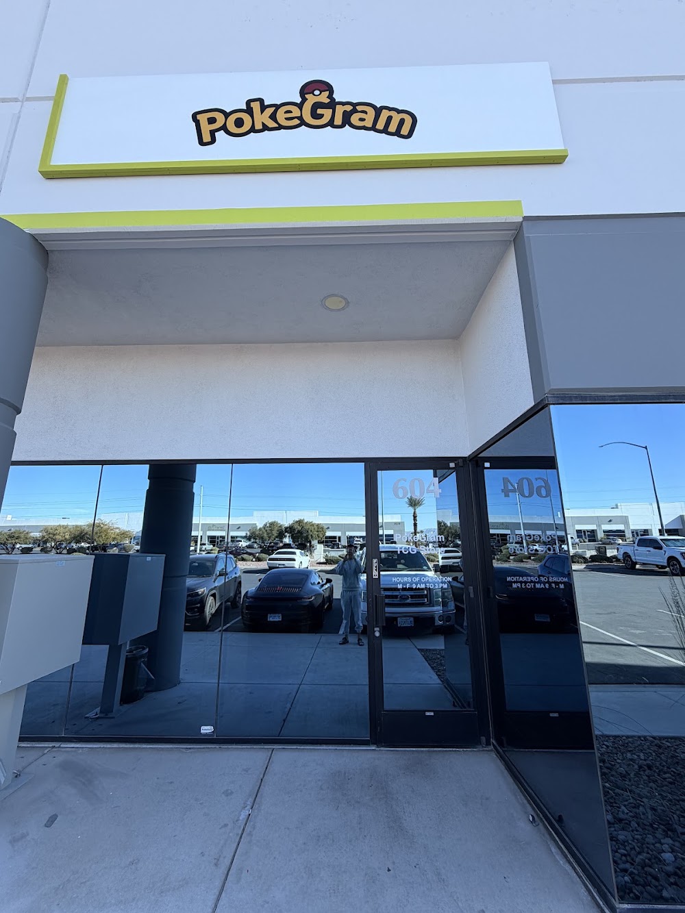 PokeGram, tienda de TCG en Las Vegas