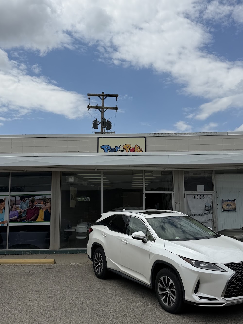 Pop and Poke, tienda de TCG en Columbus