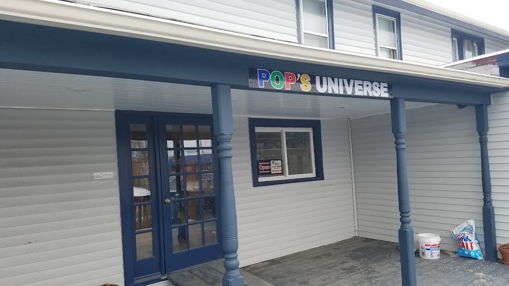 Pop's Universe, tienda de TCG en Germantown