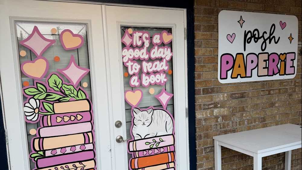 Posh Paperie, tienda de TCG en Lake Jackson