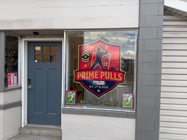 Prime Pulls by JT and Axe, tienda de TCG en Monaca