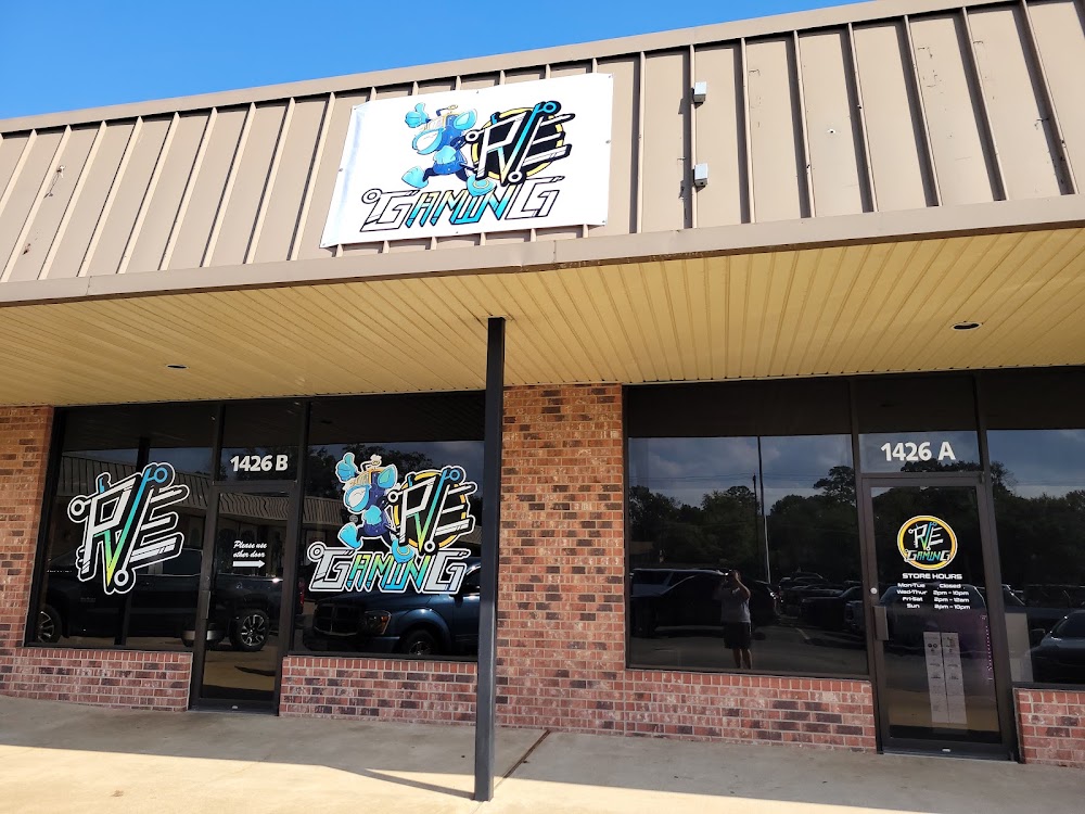 PVE Gaming, tienda de TCG en Longview