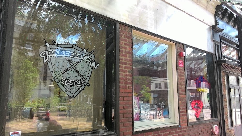 Quarterstaff Games, tienda de TCG en Burlington