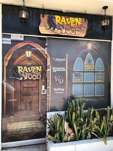 RAVENWOOD, a TCG store in Colombia