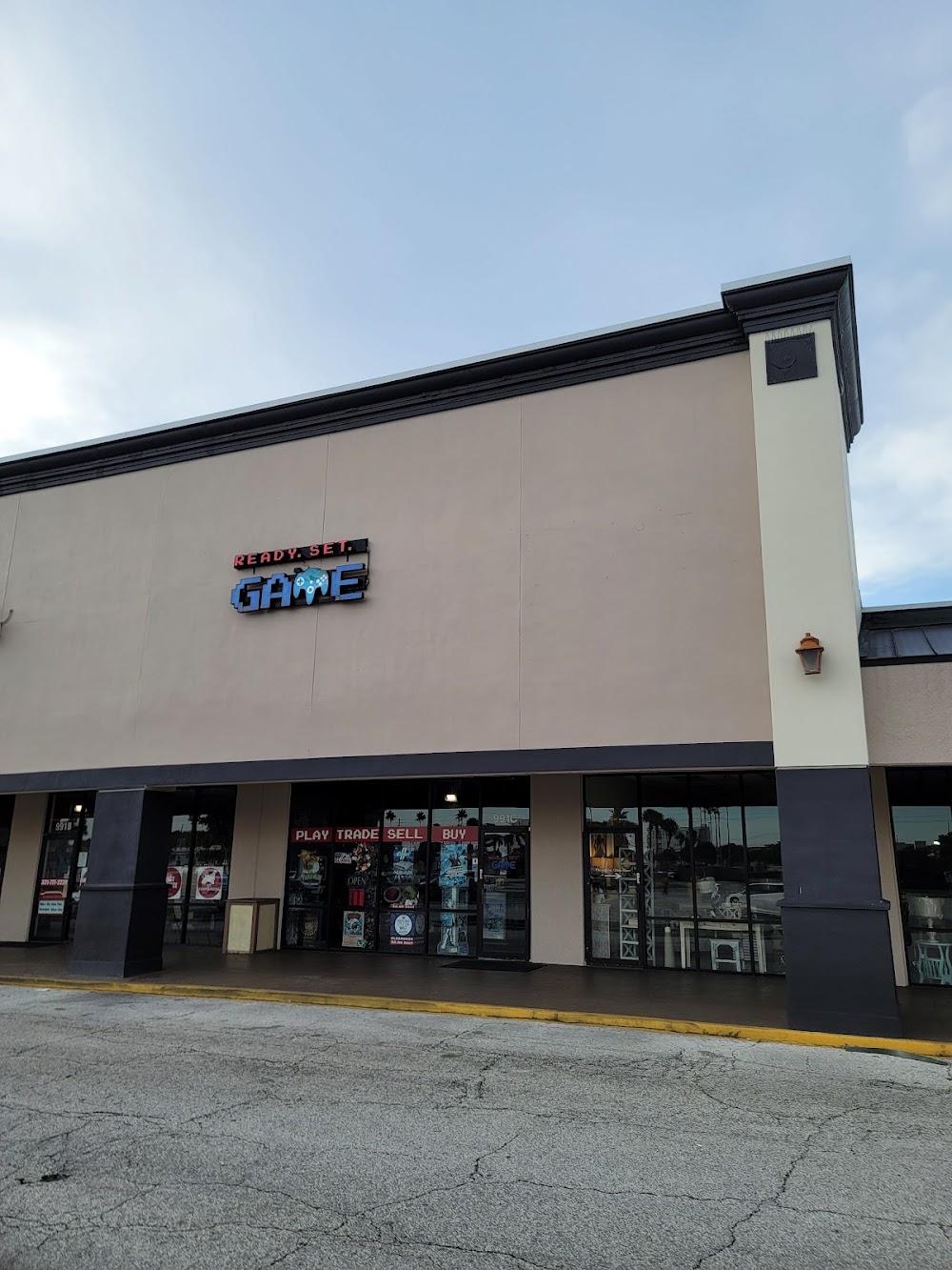 Ready. Set. Game, tienda de TCG en Indian Harbour Beach