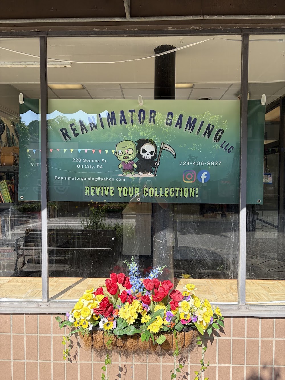Reanimator Gaming, tienda de TCG en Oil City