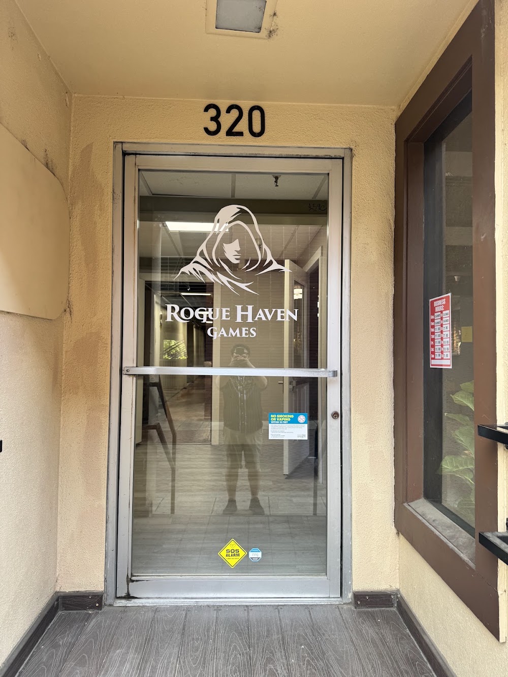 Rogue Haven Games, tienda de TCG en Medford