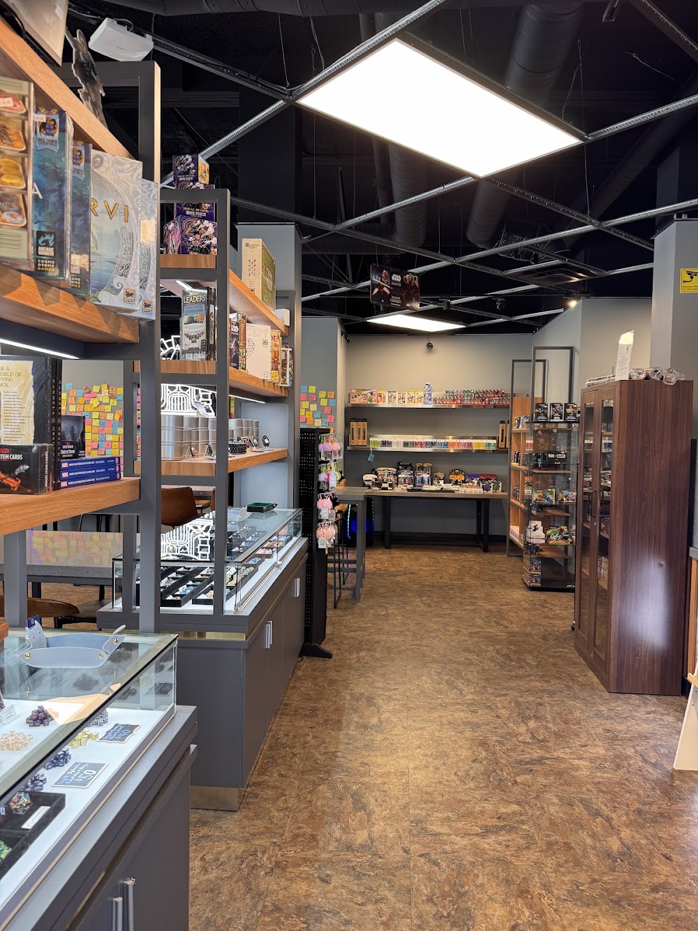 Sage's Portal Guildhall, tienda de TCG en Spokane