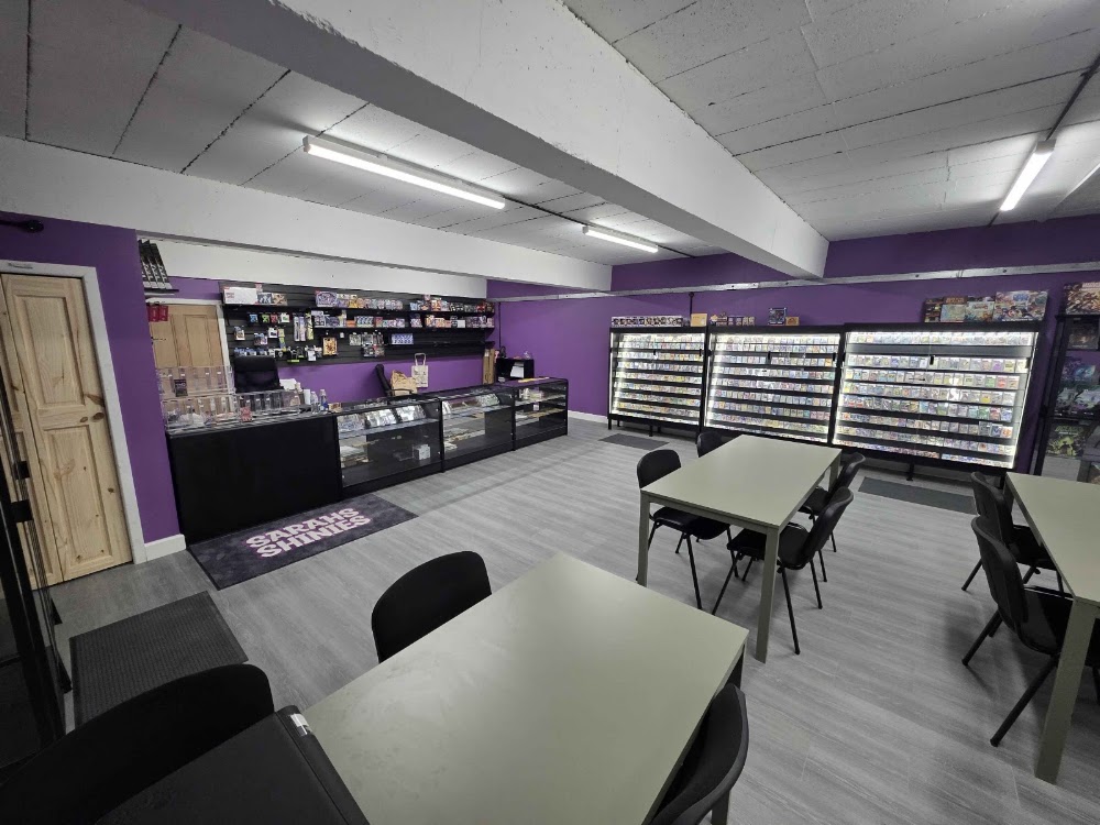 Sarahs Shinies, tienda de TCG en Birstall