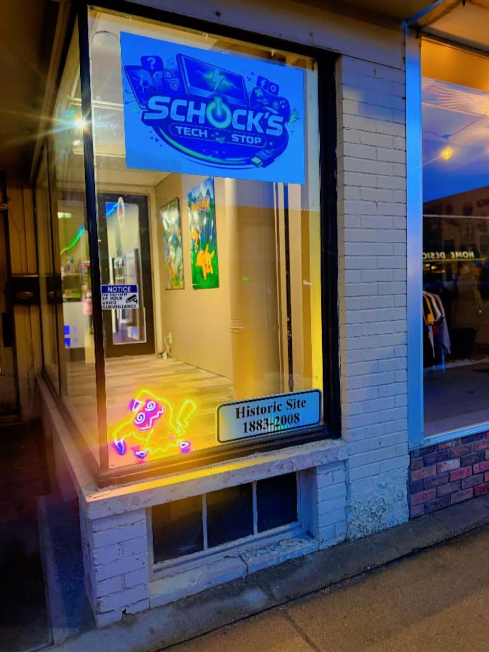 Schock’s Tech Stop, tienda de TCG en Jamestown