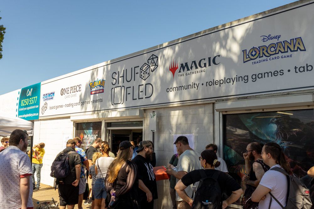 SHUFFLED LGS - SALISBURY, tienda de TCG en Munno Para